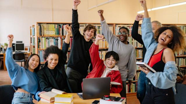Gambar Artikel Mahasiswa Dan Peran Kepemimpinan Dalam Lingkungan Kampus