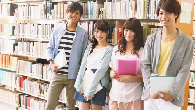 Gambar Artikel Realita Kuliah Di Kampus Negeri Dan Swasta: Mana Yang Lebih Menantang?