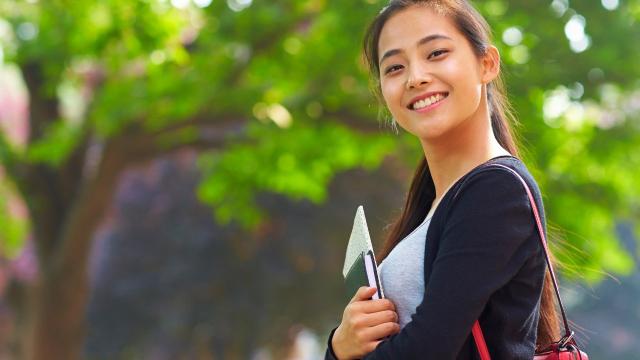 Peran Dosen Dalam Membentuk Karakter Mahasiswa