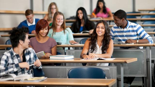 Gambar Artikel Mahasiswa Dan Peran Komunitas Akademik Dalam Pengembangan Diri