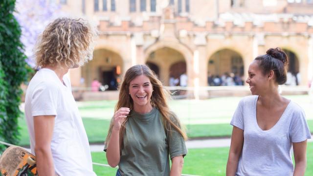 Mahasiswa Dan Tantangan Adaptasi Di Tahun Pertama Perkuliahan