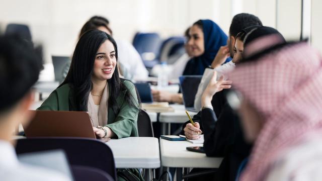 Mahasiswa Dan Tantangan Menghadapi Dunia Kerja Setelah Lulus