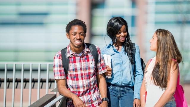 Gambar Artikel Mahasiswa Dan Strategi Memilih Jurusan Yang Sesuai Dengan Minat Dan Bakat