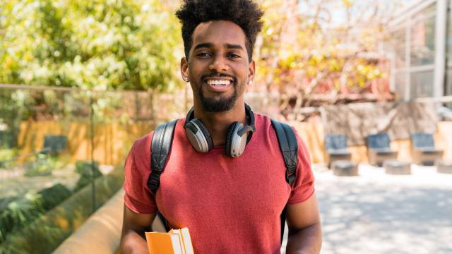 Gambar Artikel Mahasiswa Dan Peran Relasi Sosial Dalam Menunjang Kehidupan Akademik