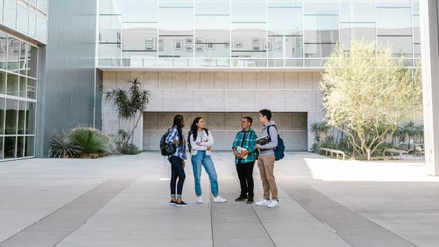 Gambar Artikel Pergaulan Mahasiswa Dan Pengaruhnya Terhadap Prestasi Akademik