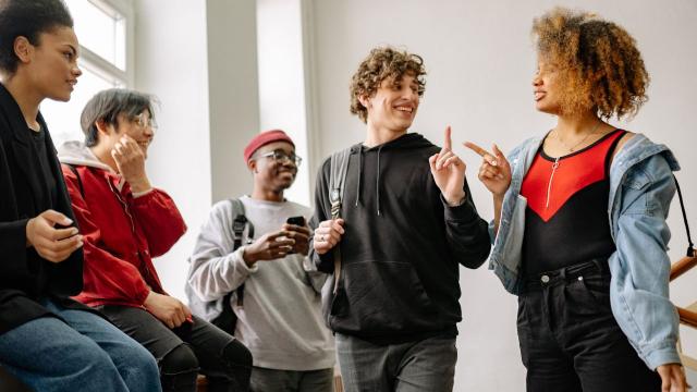 Gambar Artikel Tekanan Akademik Dan Cara Mahasiswa Mengelolanya