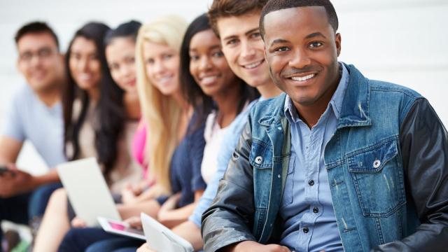 Gambar Artikel Mahasiswa Rantau Dan Tantangan Adaptasi Budaya