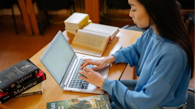 Mahasiswa Dan Pentingnya Kolaborasi Antar Disiplin Ilmu