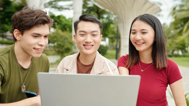 Gambar Artikel Mahasiswa Dan Soft Skill: Bekal Penting Menghadapi Dunia Kerja