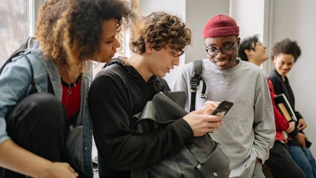 Gambar Artikel Manajemen Waktu Mahasiswa Agar Kuliah Dan Organisasi Tetap Seimbang