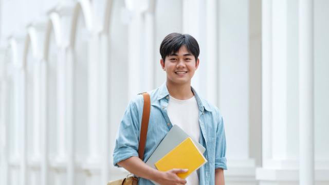 Menjaga Kesehatan Mental Di Tengah Tekanan Kuliah