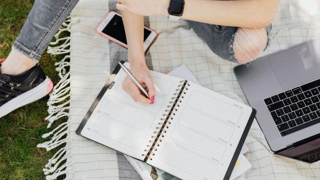 Gambar Artikel Strategi Belajar Efektif Bagi Mahasiswa Di Perguruan Tinggi