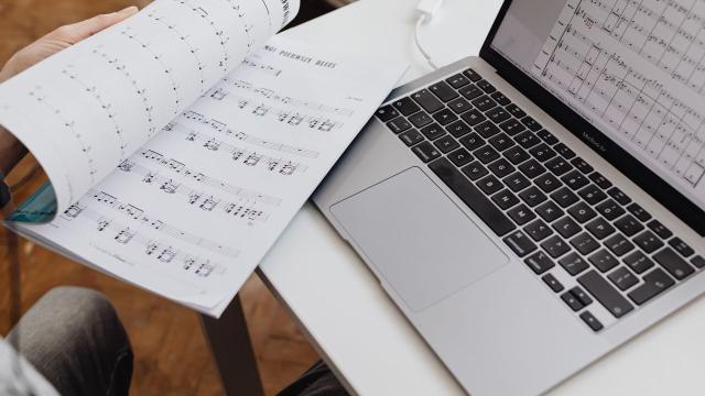 Pentingnya Kegiatan Ekstrakurikuler Bagi Mahasiswa