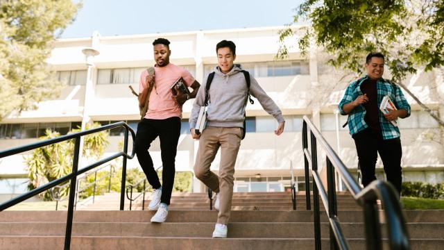 Gambar Artikel Mahasiswa Dan Pentingnya Aktivitas Fisik Untuk Kesehatan