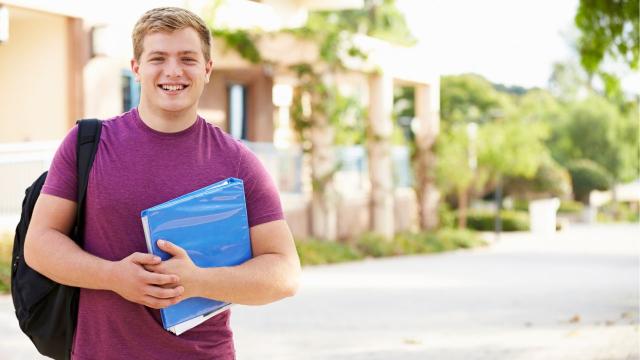 Mahasiswa Dan Pentingnya Mengikuti Kompetisi Akademik
