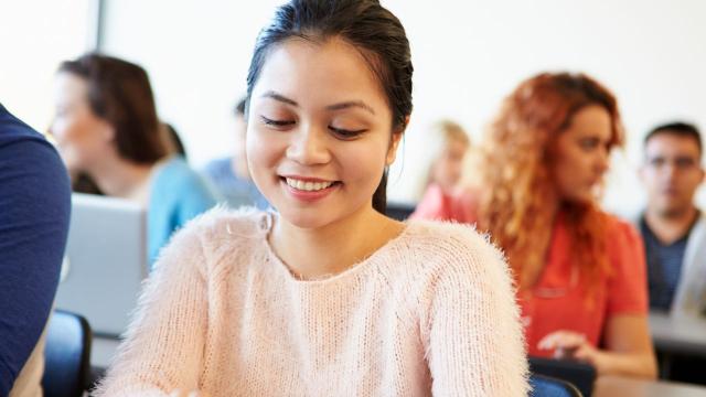 Strategi Mahasiswa Mengelola Keuangan Pribadi Selama Kuliah