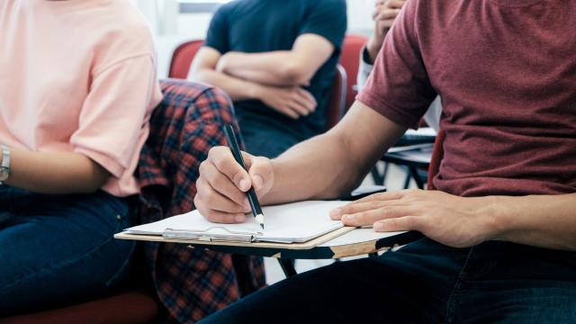 Gambar Artikel Mahasiswa Sebagai Agen Perubahan Dalam Sistem Pendidikan Tinggi Indonesia