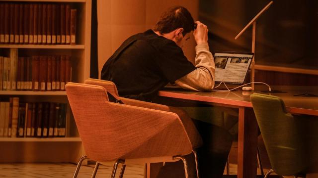 Gambar Artikel Mahasiswa Dan Adaptasi Budaya Akademik: Proses Belajar Di Lingkungan Perguruan Tinggi