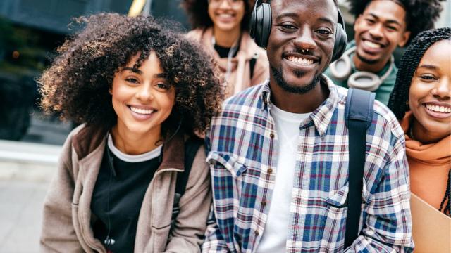 Gambar Artikel Mahasiswa Sebagai Agen Perubahan Sosial: Peran Strategis Di Lingkungan Kampus Dan Masyarakat