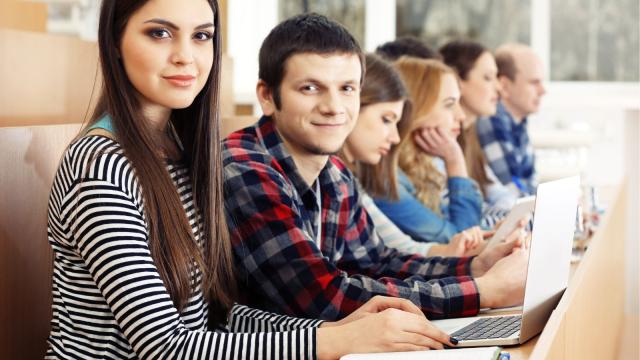 Gambar Artikel Mahasiswa Dan Budaya Riset Inovatif: Mendorong Kreativitas Ilmiah Sejak Dini