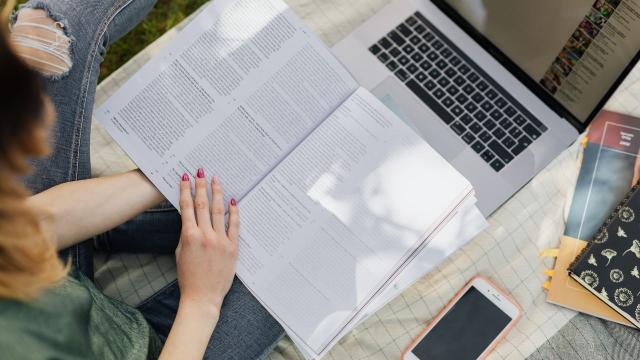 Gambar Artikel Kolaborasi Mahasiswa Dan Dosen Dalam Mewujudkan Pendidikan Tinggi Yang Humanis Dan Berdaya Saing