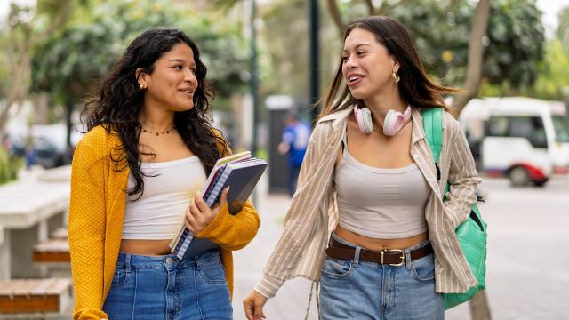 Gambar Artikel Mahasiswa Tangguh Di Era Modern: Menyeimbangkan Akademik, Organisasi, Dan Kesehatan