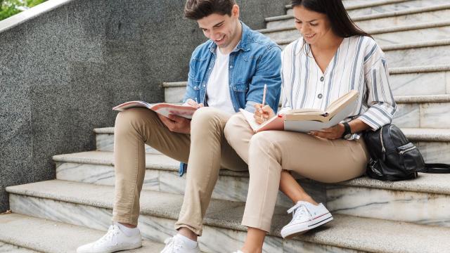 Gambar Artikel Mahasiswa Sosial: Berkontribusi Pada Masyarakat Melalui Aksi Nyata