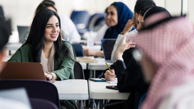 Mahasiswa Peduli Lingkungan: Mengintegrasikan Edukasi Dan Aksi Hijau Di Kampus