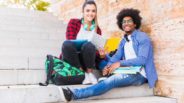 Gambar Artikel Mahasiswa Inovatif: Menciptakan Ide Dan Solusi Baru Di Lingkungan Kampus