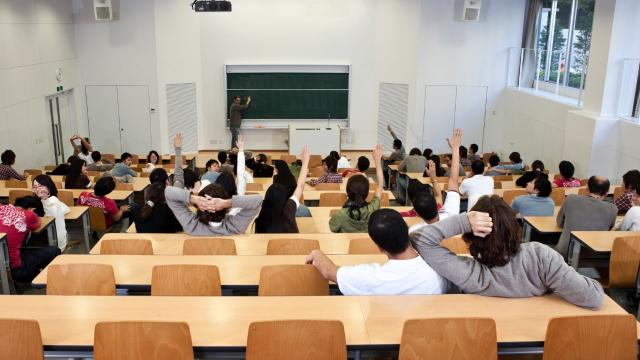 Mahasiswa Disiplin: Kunci Konsistensi Dalam Meraih Prestasi Akademik