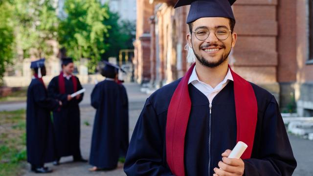 Gambar Artikel Mahasiswa Berpikir Sistematis: Mengelola Informasi Dan Proses Belajar Secara Terstruktur