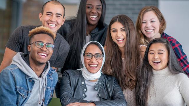 Gambar Artikel Mahasiswa Berprestasi Dan Sehat: Kunci Sukses Menjalani Kehidupan Kampus Yang Seimbang