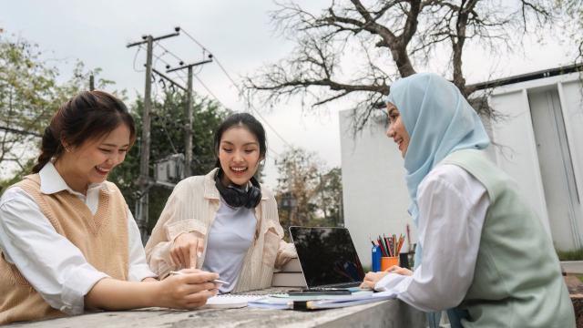 Gambar Artikel Mahasiswa Kompeten: Menyelaraskan Akademik, Organisasi, Dan Kesehatan Di Dunia Kampus