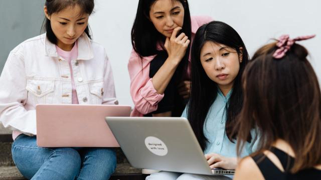 Mahasiswa Visioner: Mengelola Kurikulum, Organisasi, Dan Kesehatan Untuk Masa Depan Gemilang