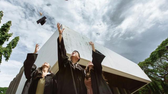 Mahasiswa Kreatif Dan Mandiri: Strategi Sukses Mengelola Akademik, Organisasi, Dan Kesehatan Di Kampus