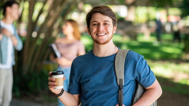 Gambar Artikel Merancang Masa Depan Sejak Kuliah: Peran Mahasiswa Dalam Mengembangkan Diri