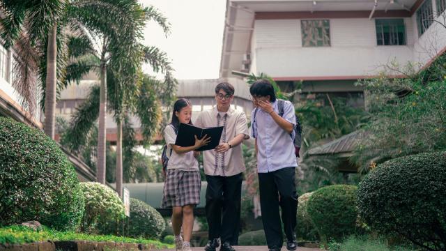 Menjadi Mahasiswa Berorientasi Solusi Di Era Persaingan Modern
